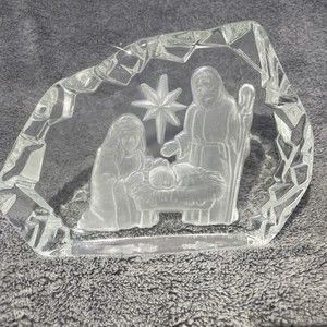 FROSTED CRYSTAL NATIVITY SCENE ETCHING